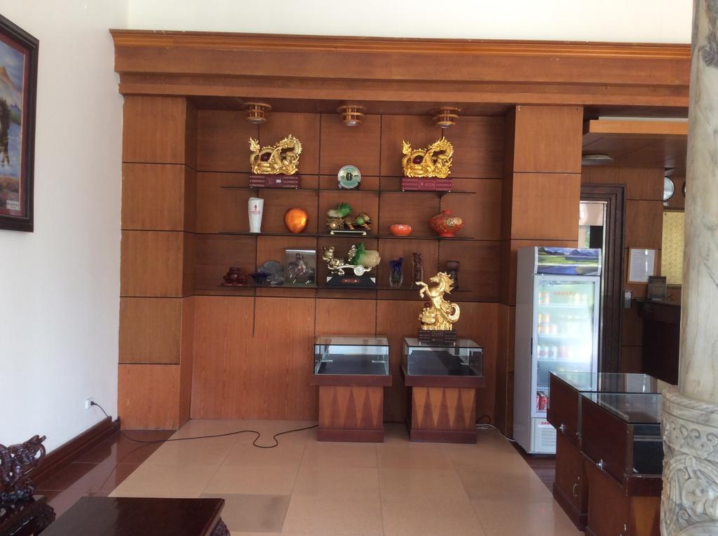 Ngoc Mai Hotel Ha Long Esterno foto