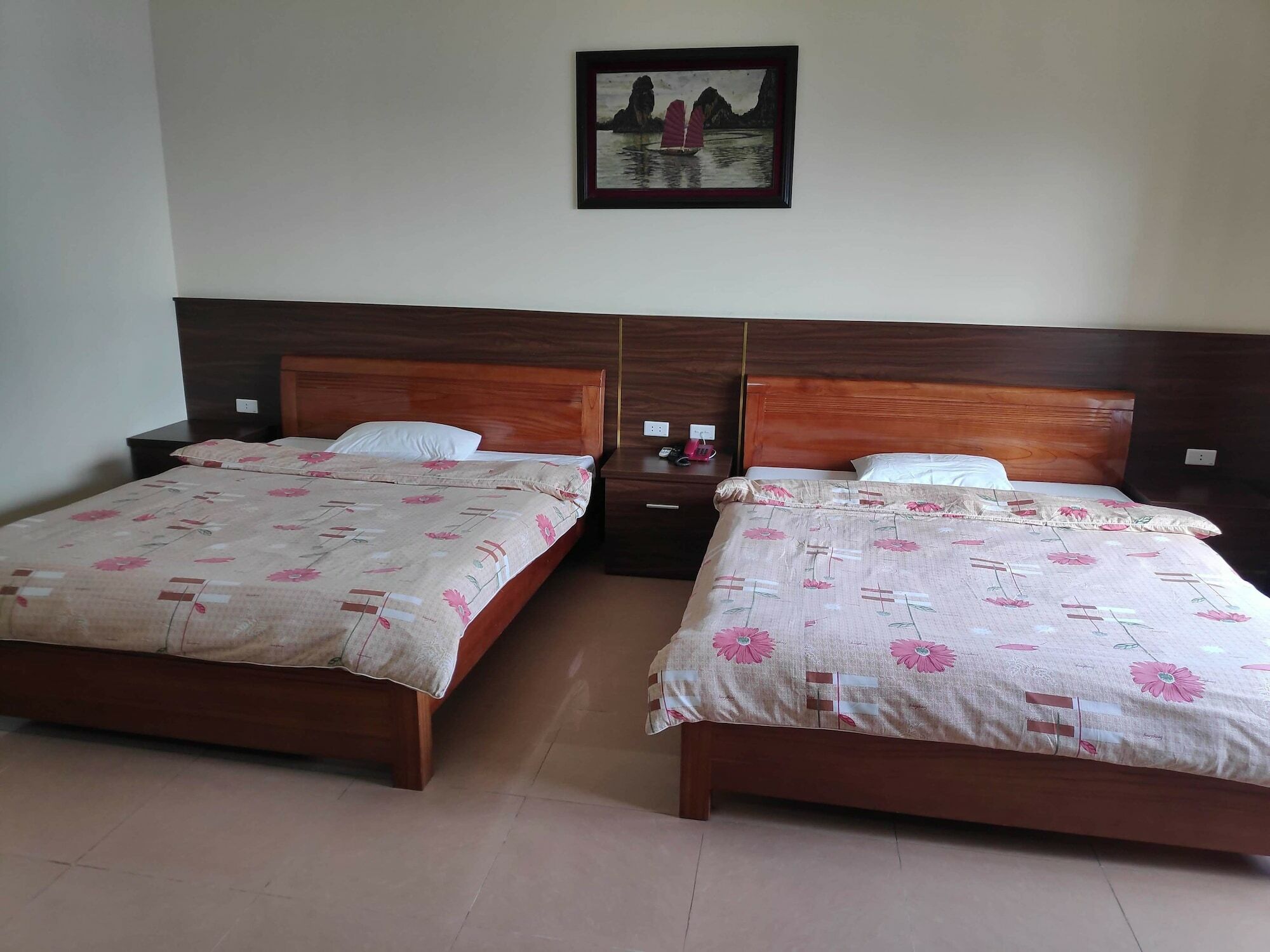 Ngoc Mai Hotel Ha Long Esterno foto